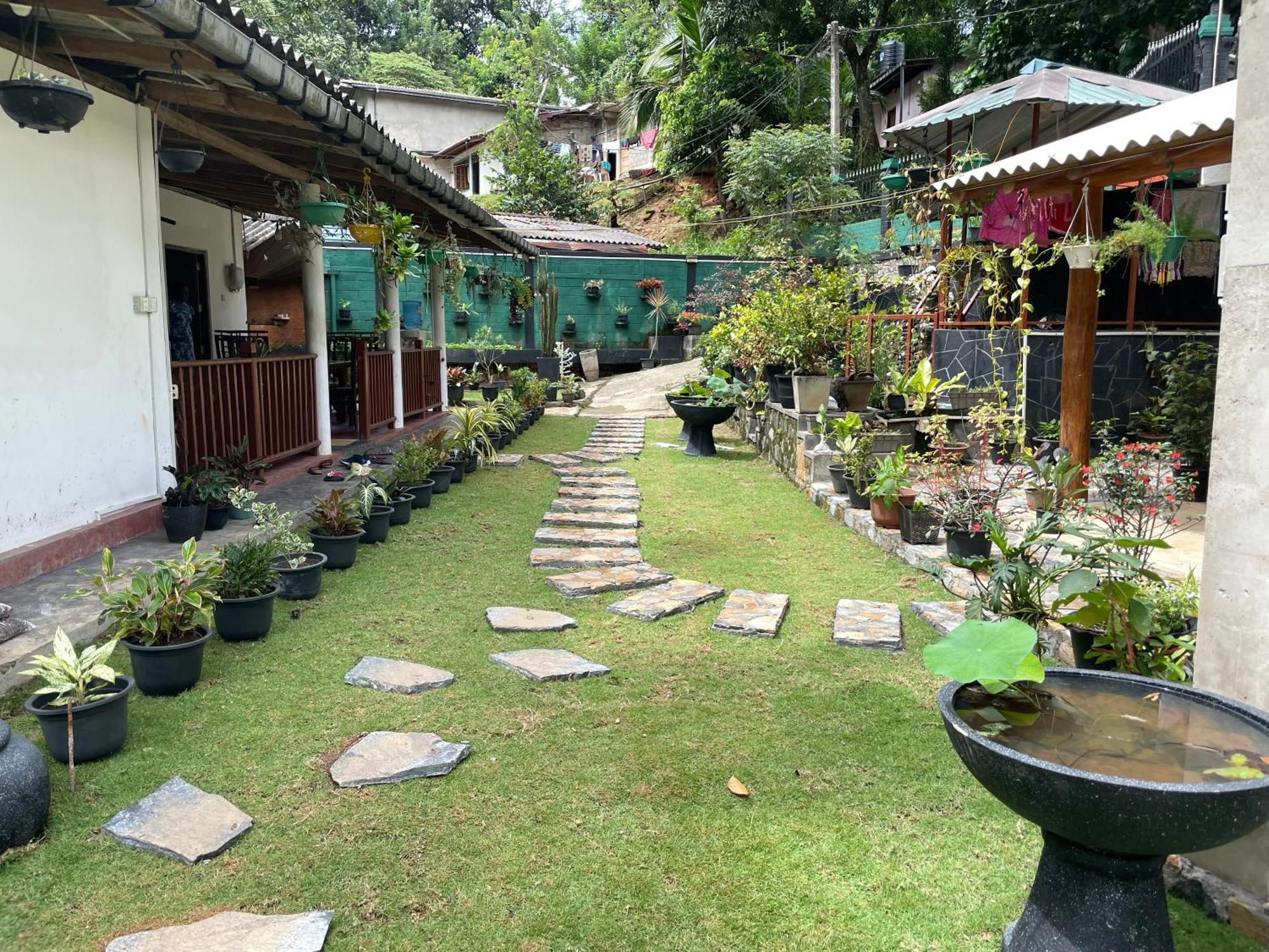 Kandy Food Lovers Home Stay By Ags Exterior foto